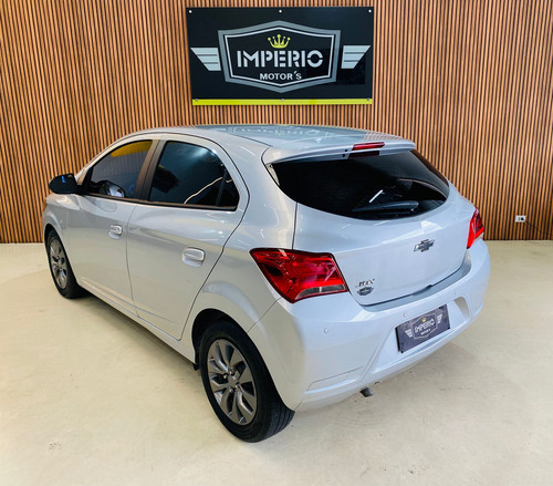 Chevrolet Onix 1.0 5p marchas