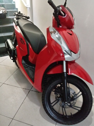 Imagem 7 de 11 de Honda Sh 300i