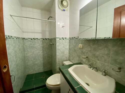 Colinas De La Tahona 152 M2, 3 Hab + Serv, 2 Baños + Serv. 2 P/e Acropolis
