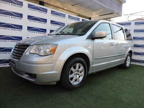 Chrysler Grand Town Country  3.8 At  2010