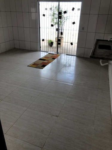 Casa Terreno Inteiro Com 3 Dormitórios/suite Em Itanhaém!