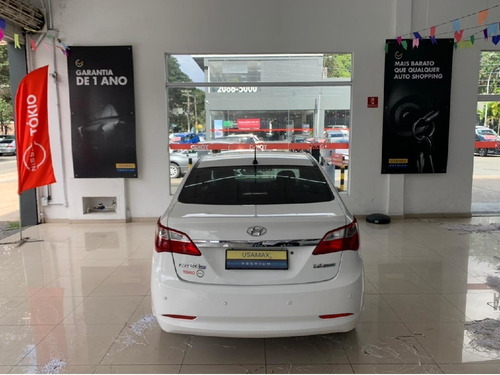 Imagem 4 de 8 de Hyundai Hb20s 1.6 Comfort Plus 16v Flex 4p Manual