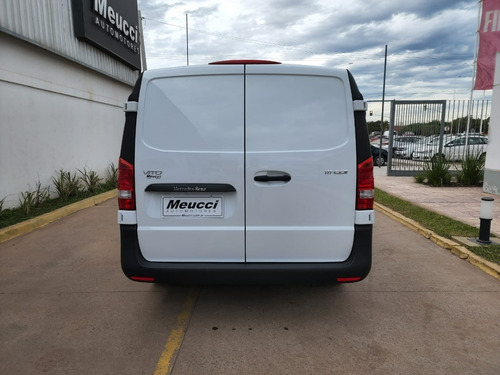 Imagen 7 de 11 de Mercedes Benz Vito Furgon Cdi