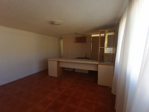 Condominio Los Aromos, A Una Cuadra De Marga Marga
