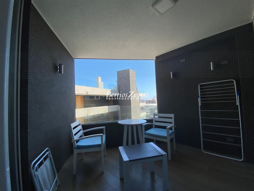 Departamento En Venta De 2 Dormitorios, Viña Del Mar Reñaca