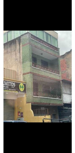 Vendo Edificio 580m2 Catia 8162