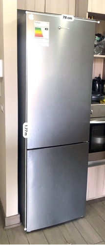 Refrigerador Mademsa Bottom Freezer Frío Directo 180 Lts