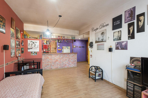Departamento En Venta De 2 Ambientes En Floresta