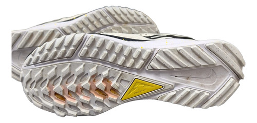 Zapatillas Nike Pegasus Trail 4 Pie 25cm Talle H 6.5 / M 8 (Usado)