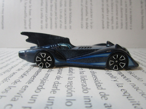 Imagen 4 de 8 de Coleccion 5 Batimovil Escala 1/64 Hot Wheels Batman Carro