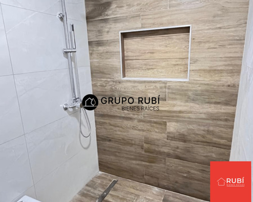Venta De Apartamento 2 Dormitorios Duplex Con Patio Y Parrillero Tipo Casita