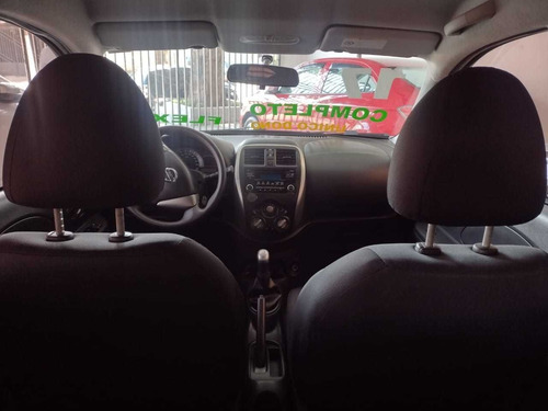 Nissan March 2017 1.6 16v S 5p