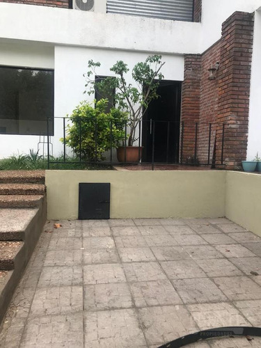 Imagen 6 de 17 de Casa - Banfield Oeste