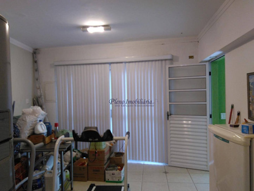 Imagem 7 de 25 de Linda Casa Em Rua Tranquila E Arborizada - So0140