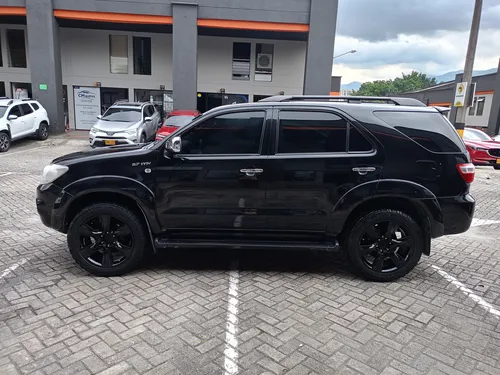 Toyota Fortuner 2.7l 4x2