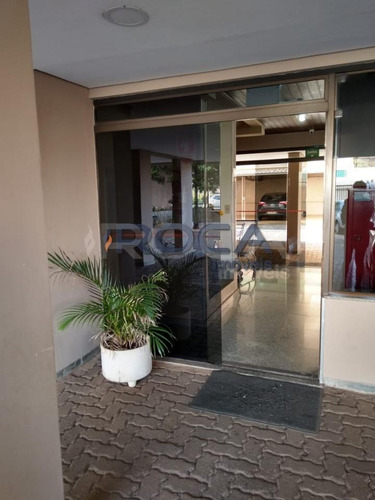 Venda De Apartamentos / Padrão Na Cidade De São Carlos 24919