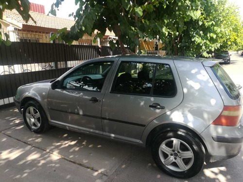 Imagen 8 de 9 de Volkswagen Golf 2005 1.6 Comfortline