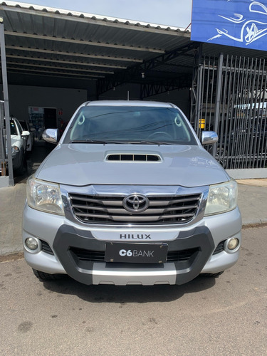 Toyota Hilux 3.0 Srv Cab. Dupla 4x4 Aut. 4p