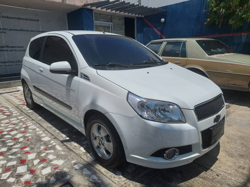 Imagen 3 de 9 de Chevrolet Aveo