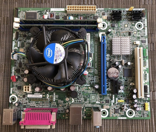 Mainboard Intel Dh61 Procesador Intel Corei3 Memoria Ddr3 4g