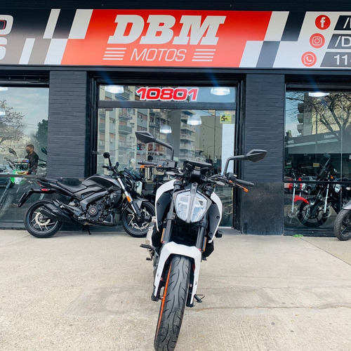 Imagen 4 de 18 de Ktm Duke 390 Impecable Permuto Dbm Motos
