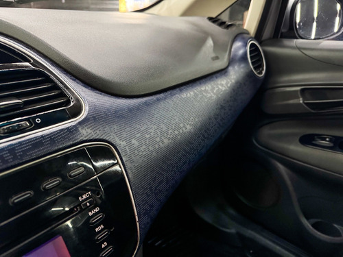 Fiat Punto 1.4 Attractive C/radio Integrada