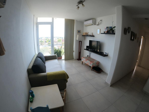 Imagen 1 de 15 de Departamento En Venta, Asborno 642 (9°e), Belén De Escobar