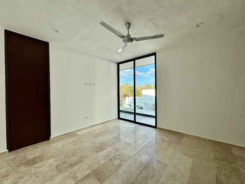 Townhouse En Venta En Temozón Norte En Merida Yucatán.