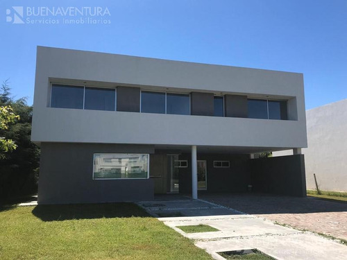 Imagen 2 de 17 de Impecable Casa - Fincas De Iraola Ii
