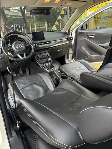 Mazda 2 1.5 Touring