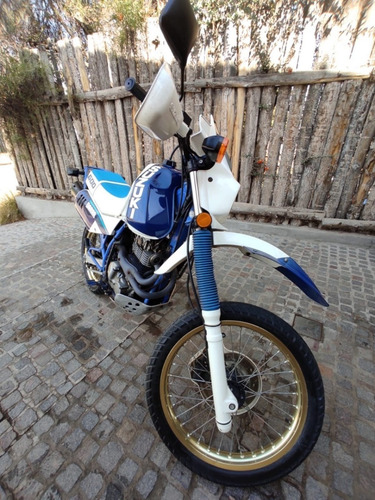 Moto Suzuki Dr 600