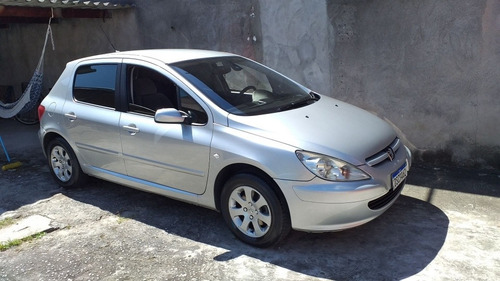 Peugeot 307 2006 2.0 Feline 5p