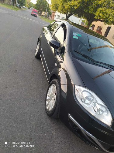 Fiat Linea 2015 1.8 Absolute 130cv