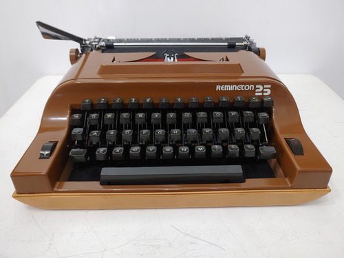 Maquina De Escrever Remington 25 Ano 1980 (Usado)