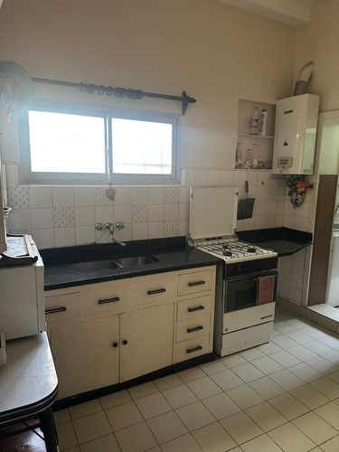 Ph En Planta Baja Con Patio Y Terraza Próximo A Avenida Mitre