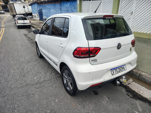 Volkswagen Fox 1.6 Connect Total Flex 5p
