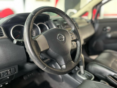 Nissan Tiida SL 1.8/1.8 Flex 16V Aut.