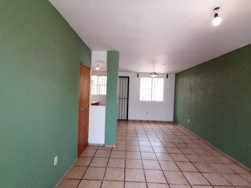 Imagen 3 de 10 de Hermosa Casita Con Gran Potencial En Colonia Miraflores