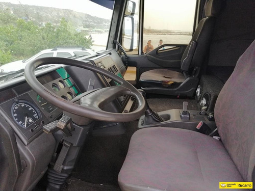 Imagen 9 de 12 de Iveco 450e37t Chuto