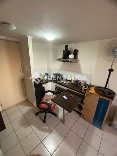 Departamento En Venta De 1 Dorm. En Estación Central