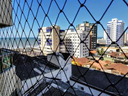 Imagem 4 de 14 de Amplo Apartamento 200m Do Mar, Mongaguá- Centro 1dorm. 8490