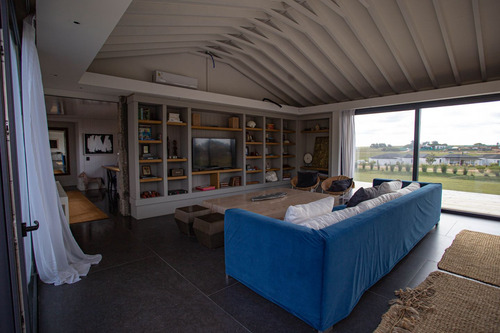 Casa De Diseño En Venta Pueblo Mio (ref: Bpv-8132)