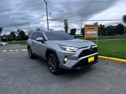 Toyota RAV4 2.5 Xle Hev 4X4 Cvt