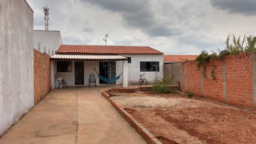 Imagem 2 de 6 de Venda De Casas / Edícula Na Cidade De Araraquara 10743