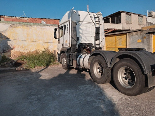 Imagem 3 de 15 de Iveco Stralis
