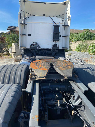 Scania P330. 6 X 2