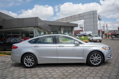 Imagen 6 de 15 de Ford Fusion 2017