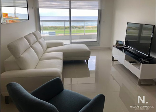 Hermoso Departamento En Playa Brava, Edificio Look Brava