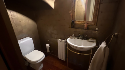 Casa En Venta De 5 Ambientes En Acassuso