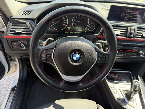 BMW Serie 3 2.0 328i Sedán Sport 245cv